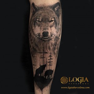 tatuaje-brazo-lobo-logia-barcelona-ridnel         